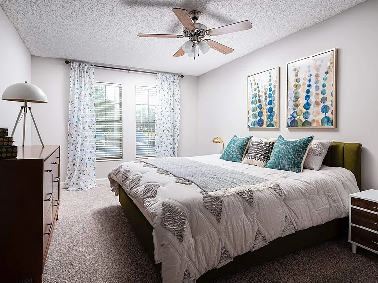 The Park at Chesterfield Apartment Homes — Photo 28