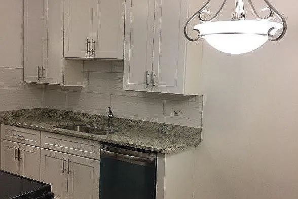 2nd image of 6910 N Sheridan Rd APT 304