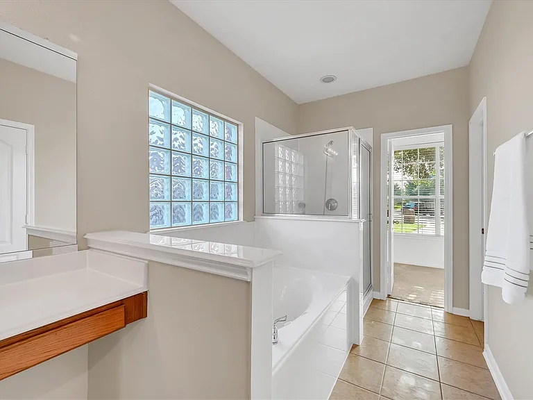9314 Fanwick Ct — Photo 18