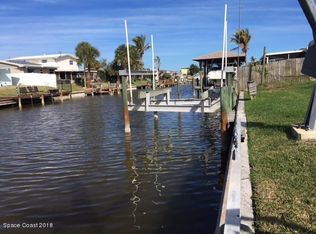 1670 Pelican Dr, Merritt Island, FL 32952