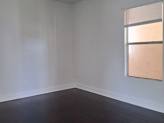 4th image of 241 E Seminole Ave #5
