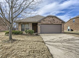 105 Coyote Run, Waxahachie, TX