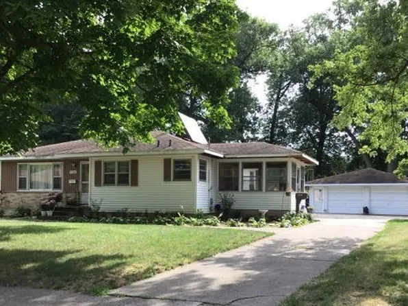 3322 Collingwood Ave SW, Wyoming, MI 49519