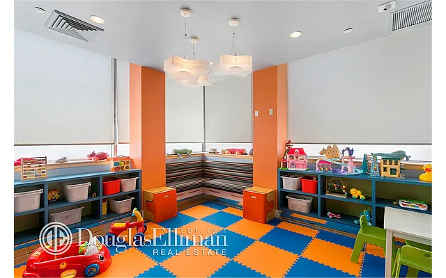 Sold by Douglas Elliman | media 17