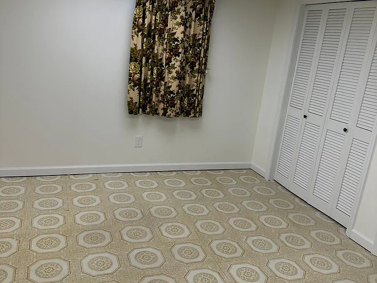 402 Gatehouse Ln — Photo 19
