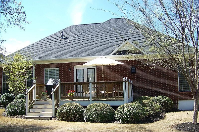 2nd image of 623 Amesbury Ln