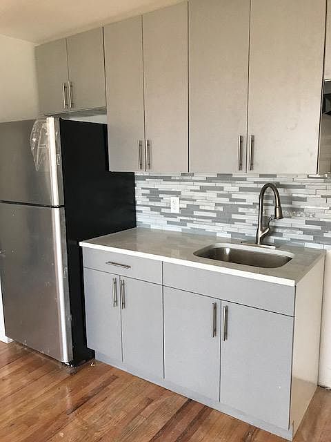 1st image of 203 Beach 31st St #1
