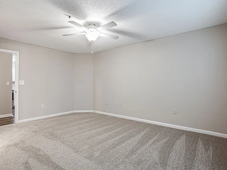 Indigo Apartments Gainesville — Photo 83
