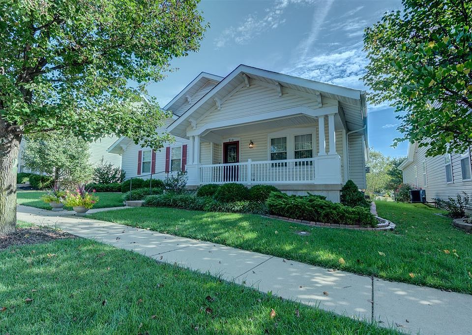 1st image of 214 Hawksbury Pl