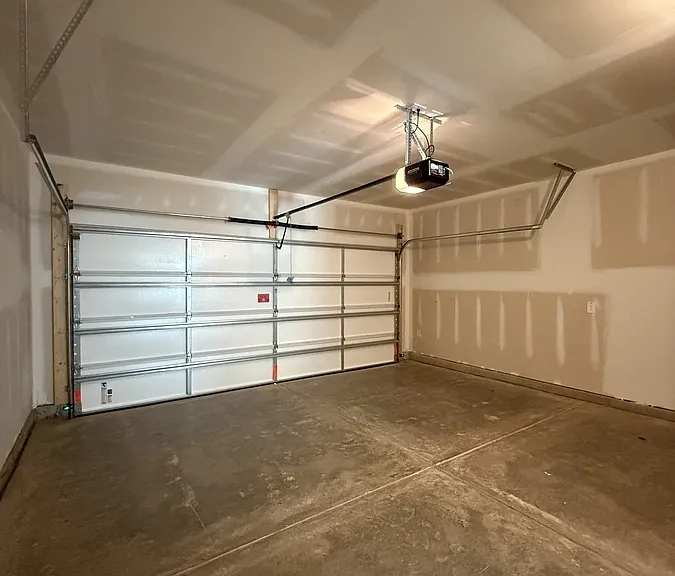1054 Winding Spring Dr #1 — Photo 33