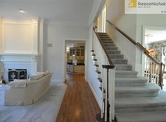 Staircase, Main Floor Hall