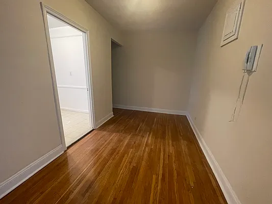 Rented by EZ Sell Realty | media 2