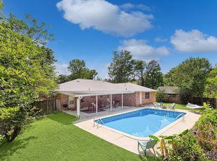 987 Burgin Ave, Baton Rouge, LA 70808