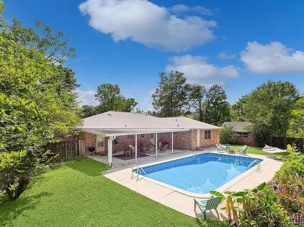987 Burgin Ave, Baton Rouge, LA 70808