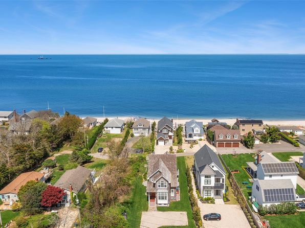 938 Sound Shore Dr