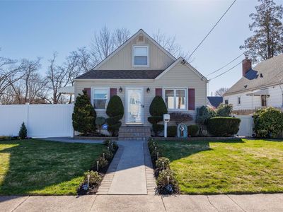 130 New York Avenue, West Hempstead, NY, 11552