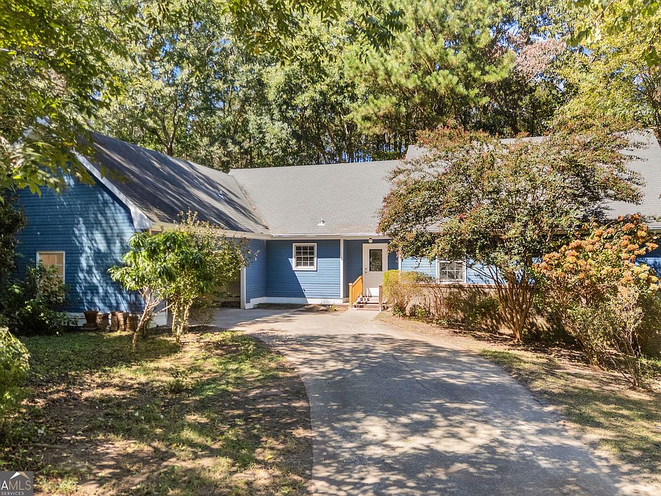 1st image of 416 Tabby Ln