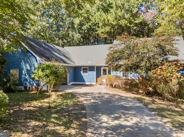 416 Tabby Ln, Winder, GA 30680