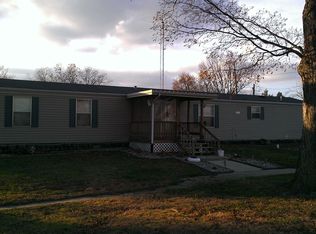 512 E Oak St, Decker, IN 47524