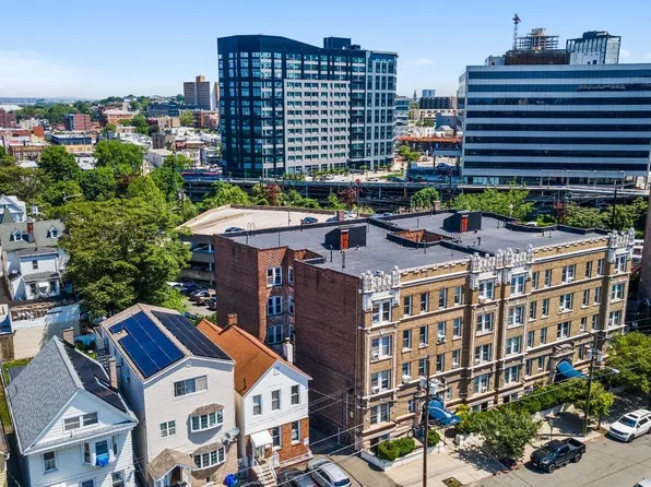 278 Magnolia Ave APT 14, Jersey City, NJ 07306