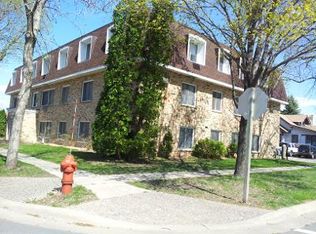 521 3rd St #305, Farmington, MN 55024