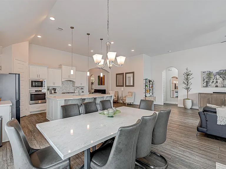 3510 Auburn Creek Cir — Photo 27