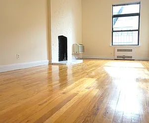 Rented by Manhattan Connection