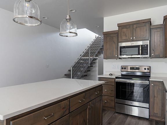 4th image of 8487 W Caribou Ct