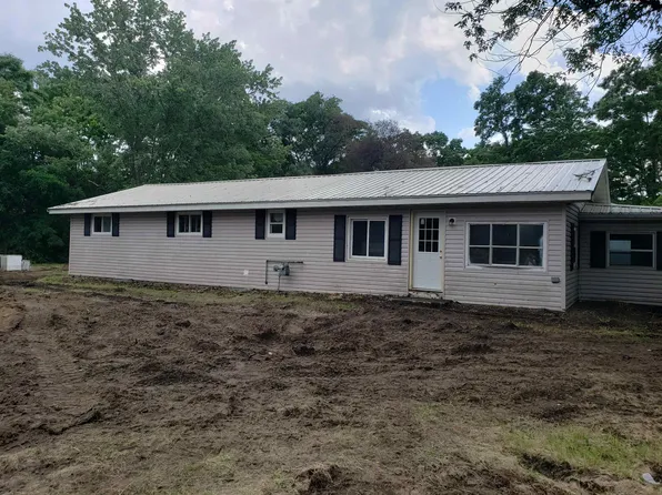 705 S High Way #130, Lone Rock, WI 53556