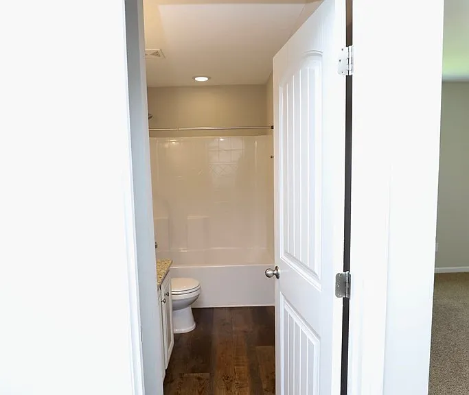 3680 Moseley Dr — Photo 54