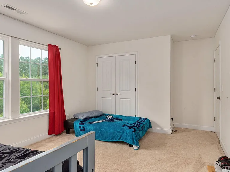 220 Avery Glenn Way — Photo 27