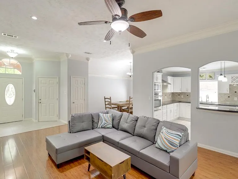 6610 Timber Square Ct — Photo 4