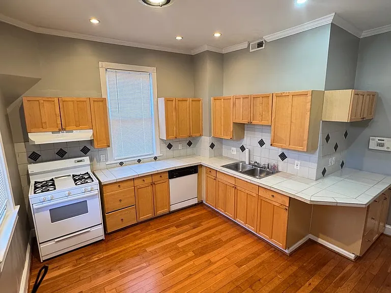 15 Seaton Pl NW #1 — Photo 19