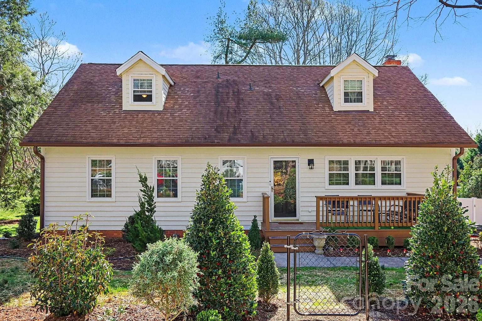 10116 Mountain Apple Dr photo 1