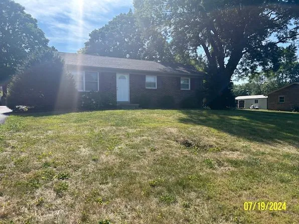 109 Cathy Dr, Paris, KY 40361