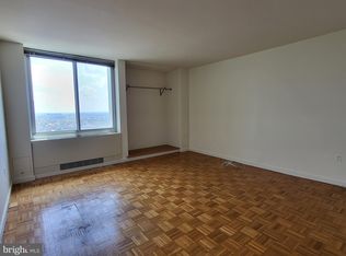 604 S Washington Sq #36-3013, Philadelphia, PA 19106