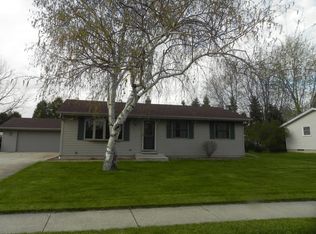 340 W Union Ave, Cedar Grove, WI 53013