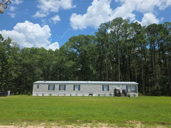 380 Riverside Dr, Guyton, GA 31312