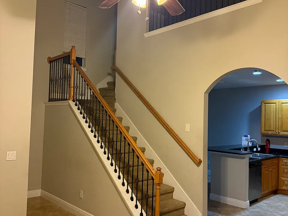 3719 S Lake Orlando Pkwy #6