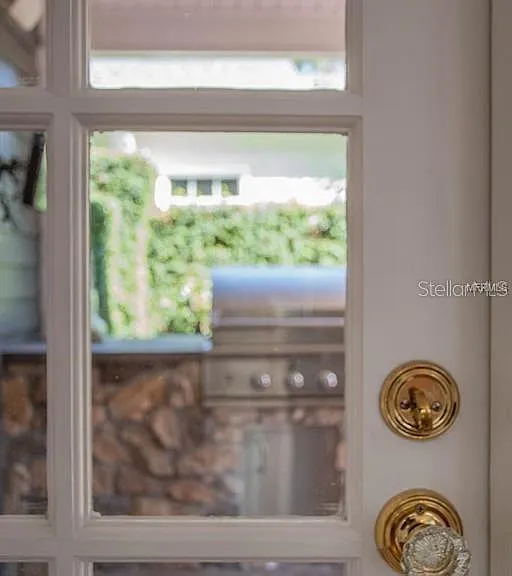 1119 Belleaire Cir — Photo 33