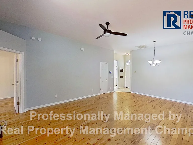 3825 Mayfield Ct — Photo 5