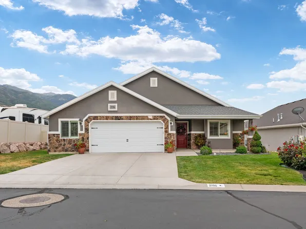 2196 E Valley View Ct N, Layton, UT 84040