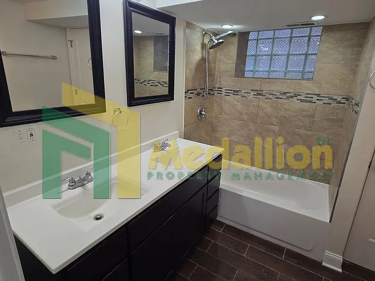 7154 S Francisco Ave — Photo 9