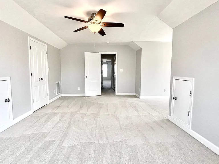 1933 Teesdale Dr — Photo 21