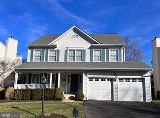 3611 Windmoore Ct, Chantilly, VA