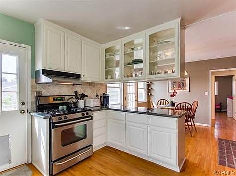 5th image of 1822 Marshallfield Ln