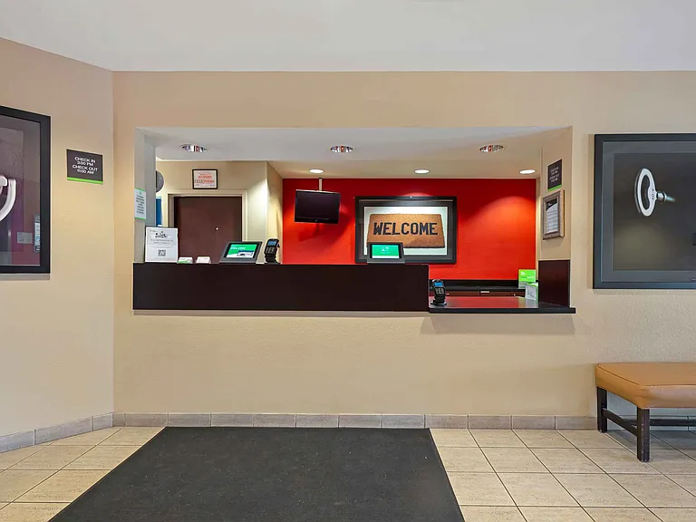 Lobby and Guest Check-in