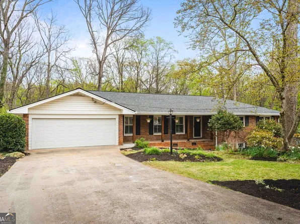 2479 Landeau Cir, Tucker, GA 30084