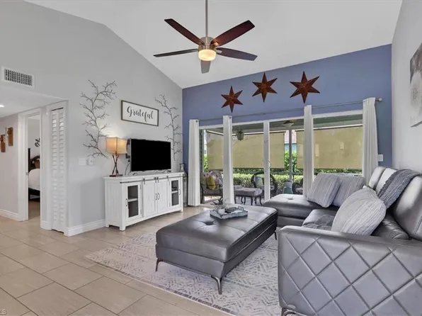 1535 Trafalgar LN #A, NAPLES, FL 34116
