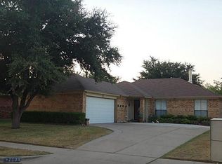 2508 Woodlark Dr, Fort Worth, TX 76123